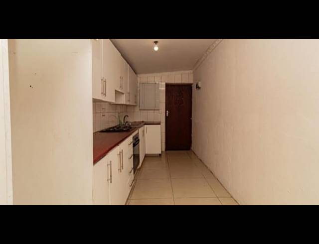 3 BEDROOM HOUSE FOR SALE IN CLAIREWOOD